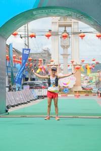 BIB: 140
                            <button type="button" onclick="openModal(21762189)" class="btn btn-primary btn-sm float-right btn-popup" data-toggle="modal" data-target=".modal-high-quality">
                        <i class="fas fa-shopping-cart"></i> Add to Cart
                    </button>
                                            <button type="button" onclick="isThisMe(21762189, true)" class="btn btn-success btn-sm float-right btn-popup btn-isme hidden" data-toggle="tooltip" data-placement="bottom" title="นี่คือรูปของคุณใช่ไหม คลิกที่นี่เพื่อเอาเข้าอัลบั้ม">
                        <i class="fas fa-plus"></i> Add to album
                    </button>
                    <button type="button" onclick="isThisMe(21762189, false)" class="btn btn-warning btn-sm float-right btn-popup btn-isnotme hidden">
                        <i class="fas fa-ban"></i> Remove from album
                    </button>